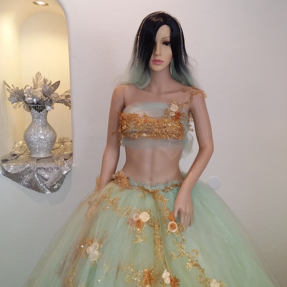 BREEA Mint & Gold Boho Beach Wedding Ballgown Set - Picture 9 of 14